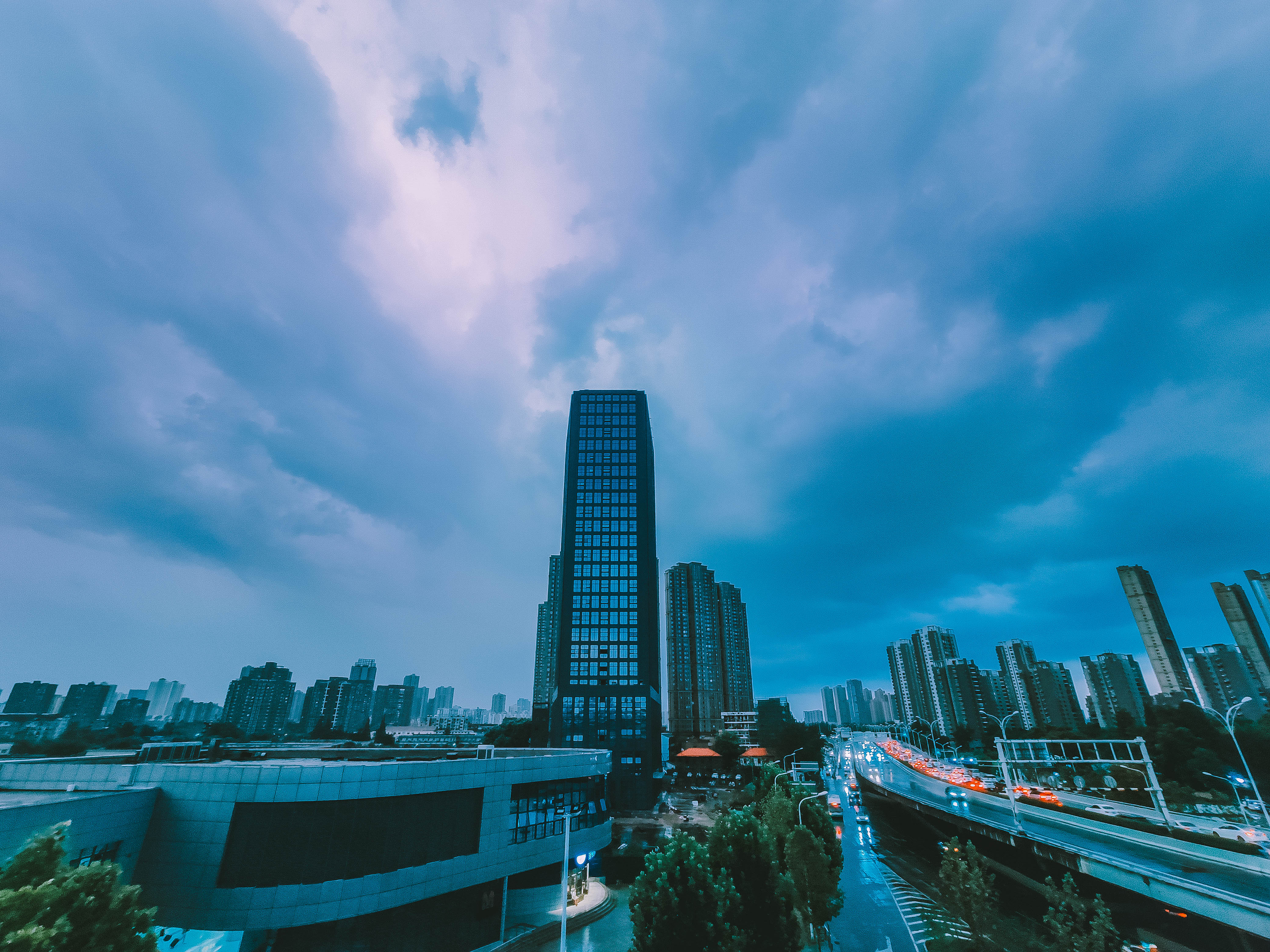 广东高州将建潘州国际大酒店 总投资3.8亿元