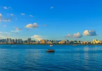 两场风波，让三亚旅游“热”潮再起