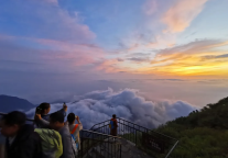峨眉山景区：“夏天本来就可以这么美！”