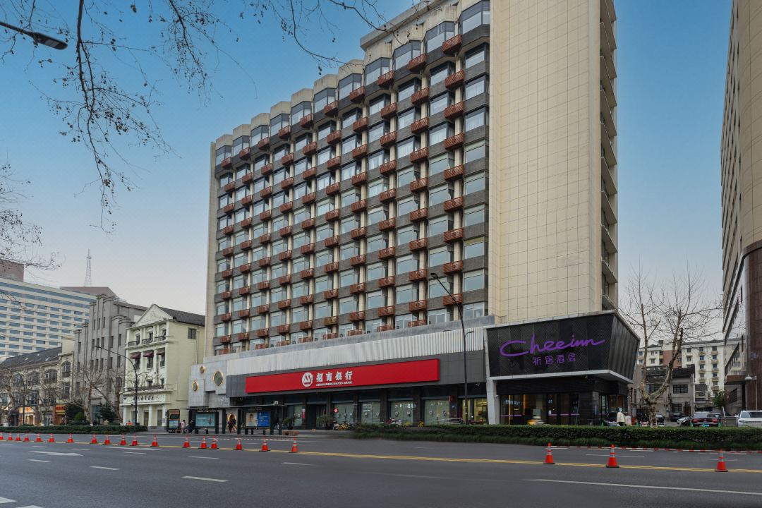 亿百体育app下载3月新开业中高端及以上酒店78家客房数超9000间!(图35)