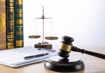 前“江西第一高楼”两年间数度流拍，内含一栋24层酒店大楼