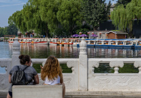 这些China Hotel的基本操作，却让老外直呼“Amazing！”