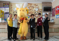 速8酒店温暖环游行丨鹿先森的城市森林探险