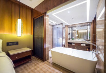 伊宁首家希尔顿惠庭酒店试营业