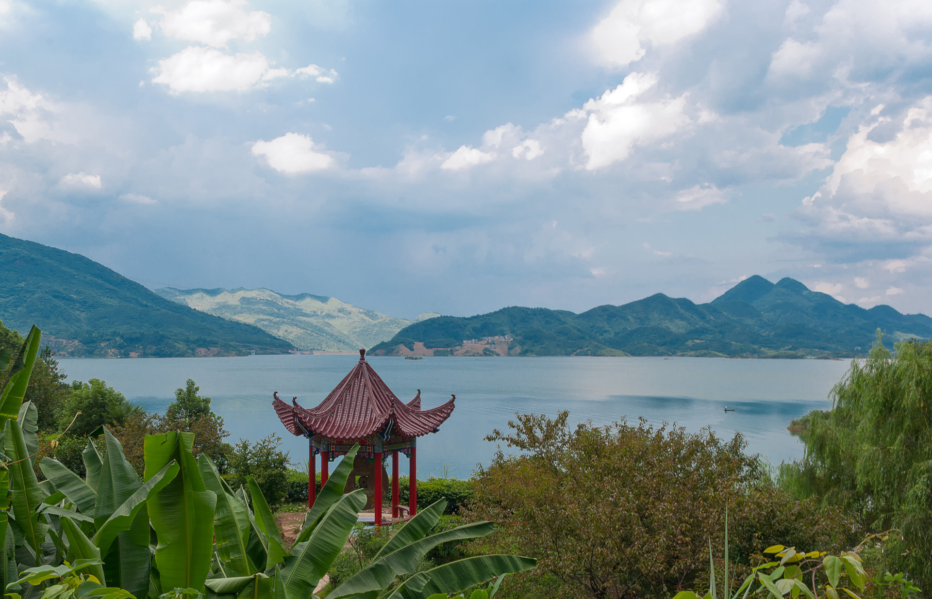黄石旅游景区：中高考毕业生暑假期间可享免费优惠