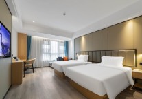 格林东方酒店，拾取都江堰的耀眼光芒   