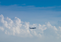 去哪儿：国庆三线及以下市县居民“首飞”量增逾五成