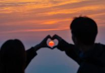 带TA来明月山旅行，每天都是520！