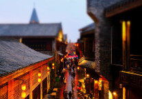 年度目标剑指万亿元，2024年文旅初战告捷