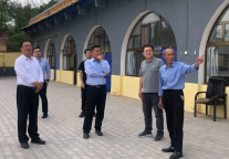 陕文投集团党委副书记王景龙赴佳县窑湾村调研乡村振兴工作