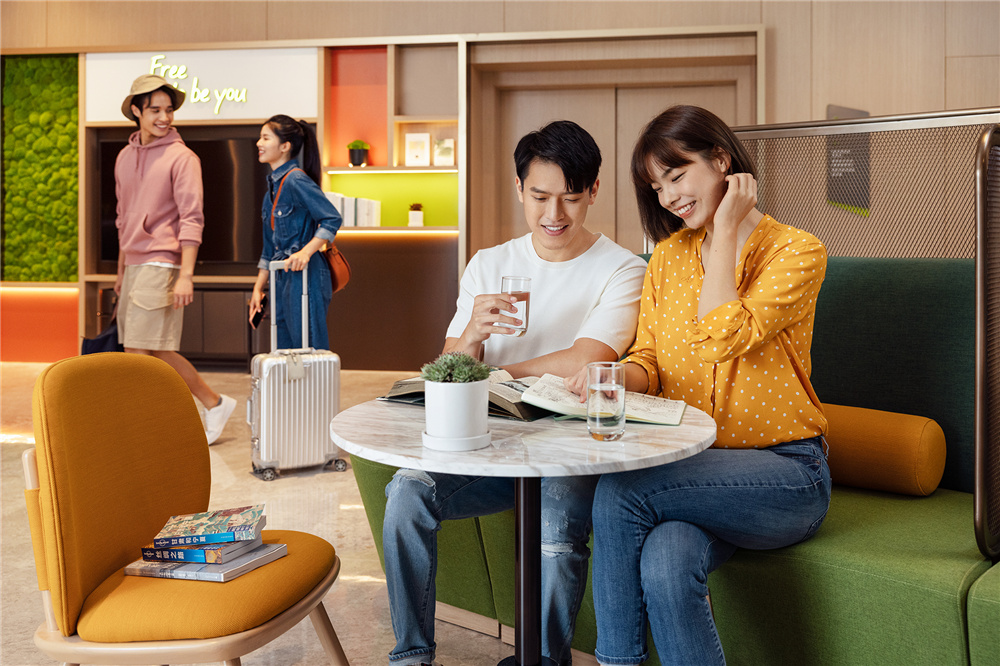 20210929 Home2 4479.jpg