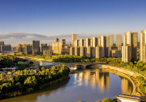  锦江酒店选举张晓强为新一届董事会董事长，毛啸为首席执行官