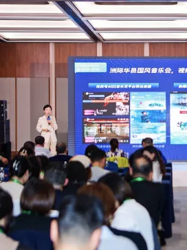 dfb4aca6-dd43-4095-a53a-76ffca459139.webp dfb4aca6-dd43-4095-a53a-76ffca459139.webp