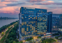 从标准答案到无限可能，绿城商用刷新酒店“好服务”!