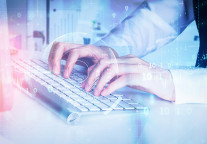 穆林：七嘴八舌------酒店IT部门的裁与留?