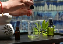 悦榕集团携手中华环境保护基金会，用有意义的旅行体验，激励年轻一代践行可持续生活