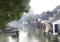 乌镇景区2023年前三季度接待游客615.87万，恢复至疫情前八成水平