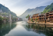 凤凰古城5A级旅游景区揭牌，湖南共有十二个5A级景区