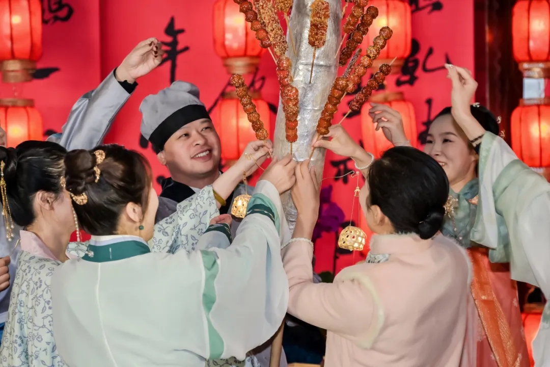 麻辣烫带火天水旅游!餐饮救市或解高端酒店困局
