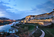 延安万达美华酒店活力起航，红色圣地避暑旅居新地标人气爆棚