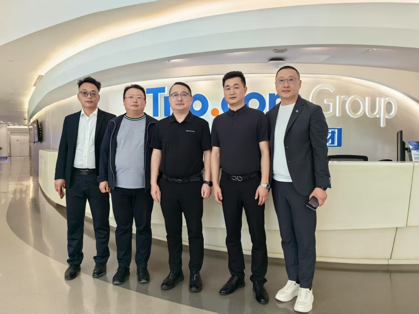 丽呈集团与陕西鑫优去达成战略合作，共同发展呈境酒店