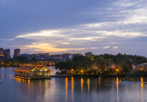 曲江文旅预计2024年亏损有所收窄