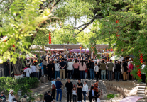 “五一”假期洪洞大槐树景区每天23场演出迎接游客“回家寻根”