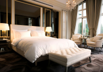 大酒店：香港半岛酒店一季度平均可出租客房收入同比增54.39%