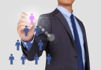 大酒店：廖宜菁将担任公司执行董事、企业及管治总裁