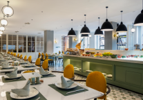 繁花绽放，颐然沪上 凤颐酒店品牌焕新暨上海旗舰店开业