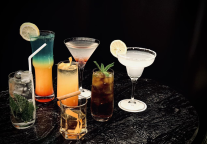 东营富力万达嘉华酒店大堂酒廊“笼Bar”正式营业