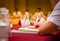 与我国互免签证的国家再＋1