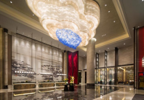 万达酒店“五一”假期下沉市场表现亮眼，特色体验带动新消费