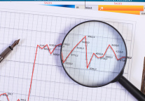 西安旅游2025上半年预亏4900万至6900万
