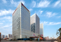 广元富力万达嘉华酒店推出“一元”吃小青龙海鲜主题活动