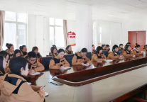 山海关景区公司讲解服务再提升