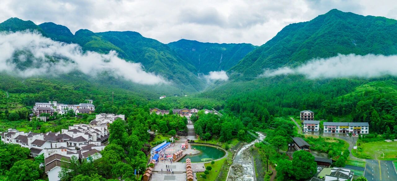 喜讯！明月山旅游区荣获2025年“风景独好”旅游名景区！