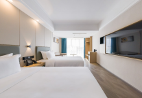 成都欢乐谷金府地铁站万信至格酒店：城市烟火旁的雅致旅居