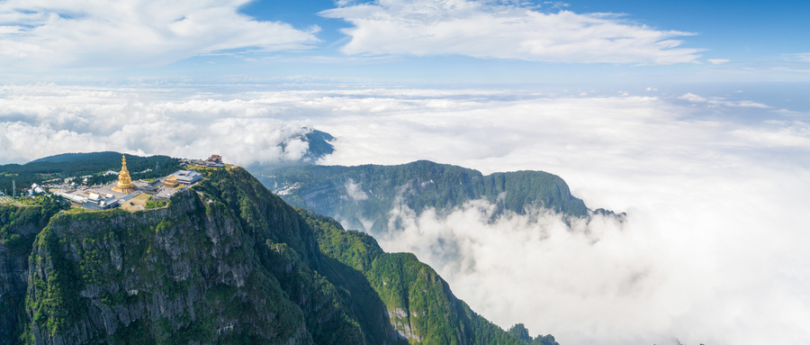 峨眉山A第三季度归母净利润为1.13亿元，同比上升1.4%