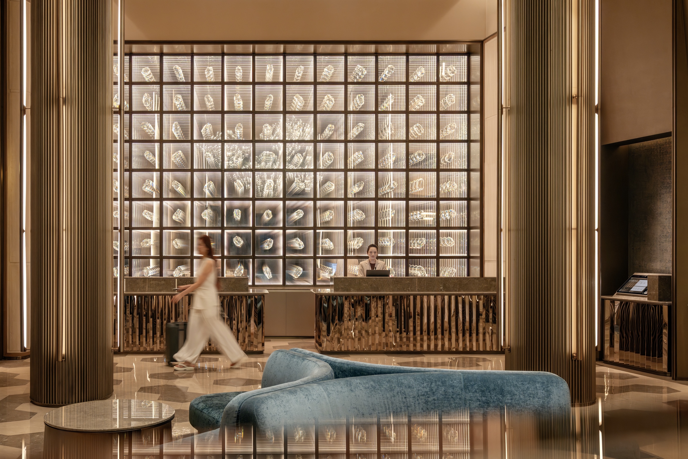 华住集团牵手中国银行、中国银联，大家住酒店的方式要变了？