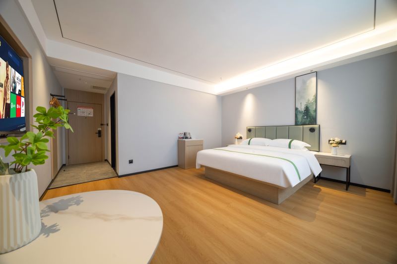 3高级大床房 (2).jpg