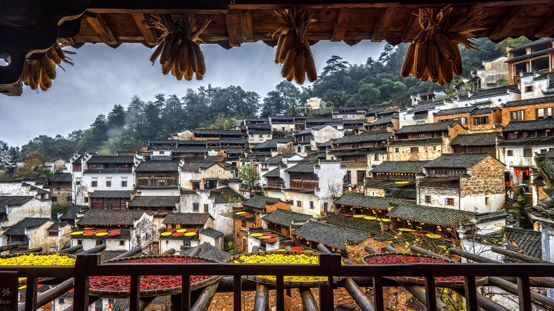 婺源文旅拟上市：投资近6亿元打造篁岭景区，中青旅参股