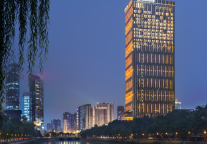 十载鎏金·云端共庆｜成都万达瑞华酒店十周年盛典