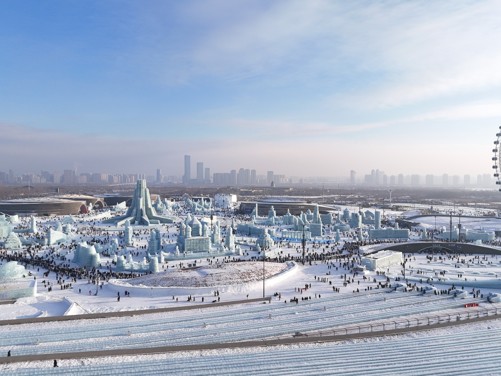 苏州热雪奇迹：正式开业，总建面约14.56万平米