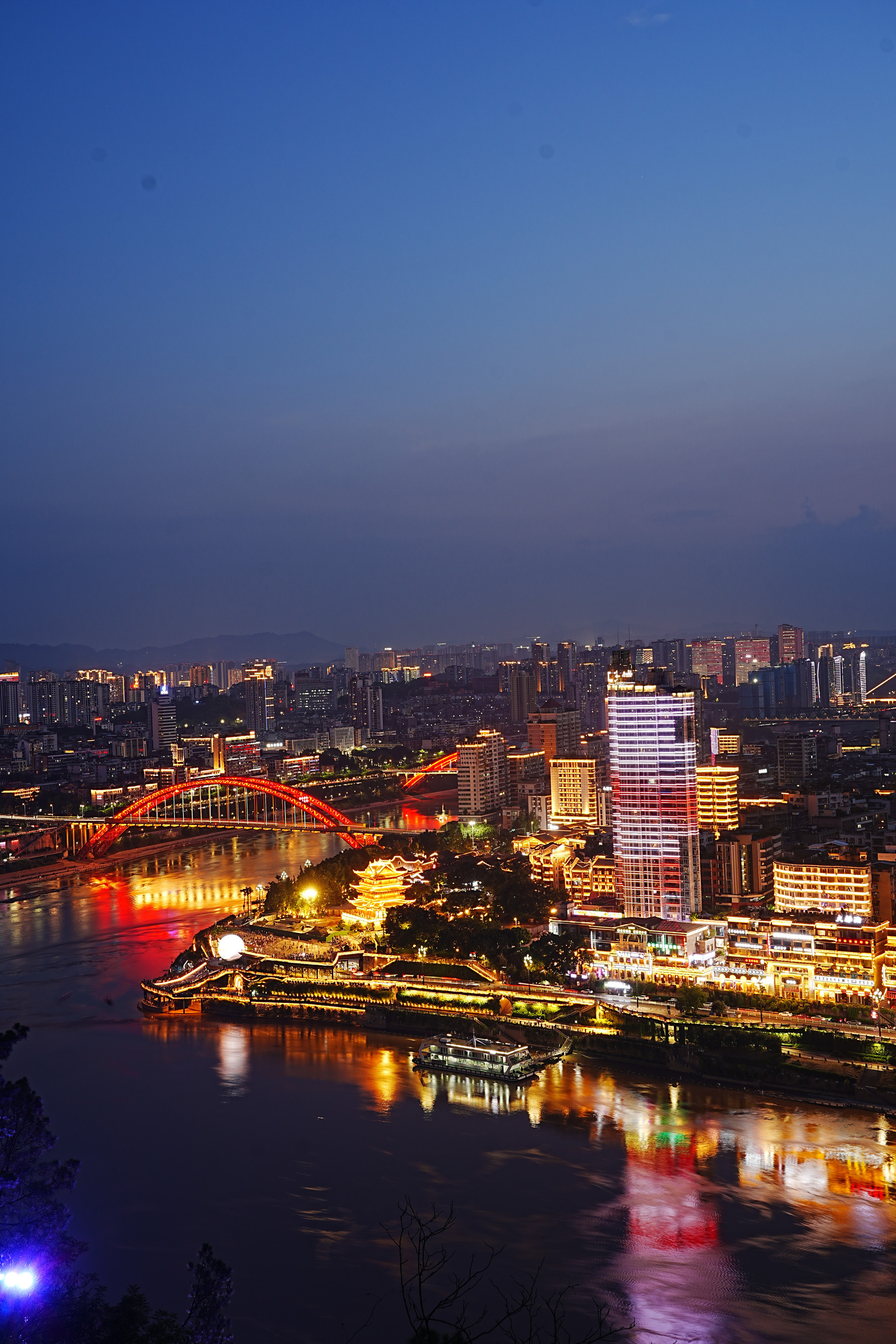 全球首个eVTOL水上机场亮相春晚