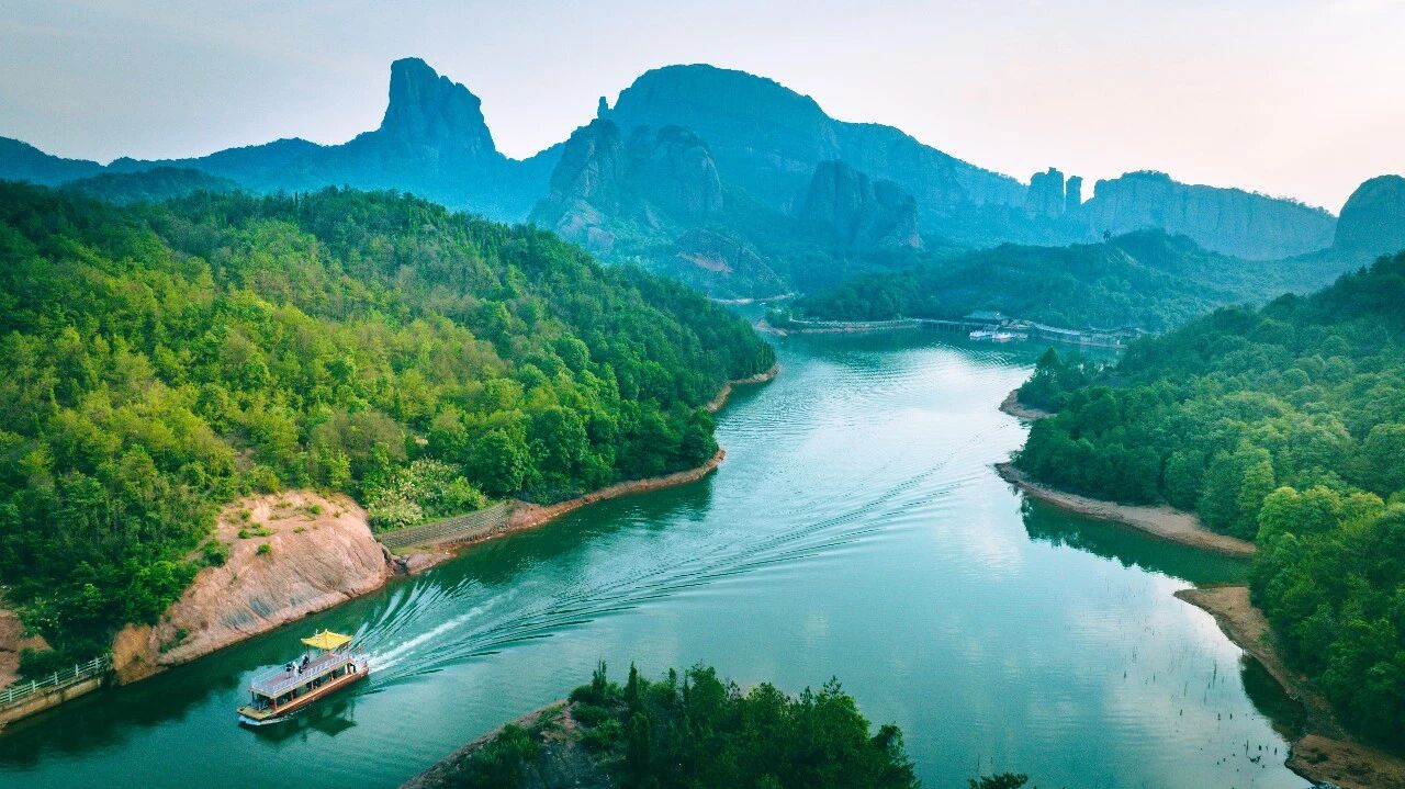 人生体验+1 | 在龟峰景区，迎接你的2026