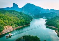 人生体验+1 | 在龟峰景区，迎接你的2026