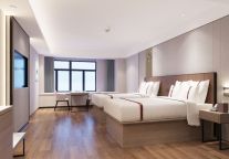 立于静安芯，毗邻8号线：格雅酒店，枕着梧桐影漫游上海