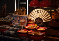 以“潮玩年味”点燃城市灵感，万达酒店打造年轻客群春节社交旅行目的地