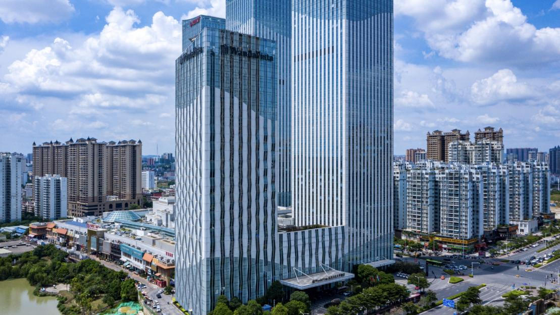 南宁富力万达文华酒店推出年会季预定礼遇，开启璀璨欢聚盛宴